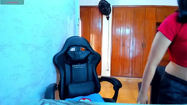 Emily and Soffy online show from 04/13/26, 12:10