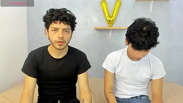 Eliotkinky online show from 02/25/26, 02:59