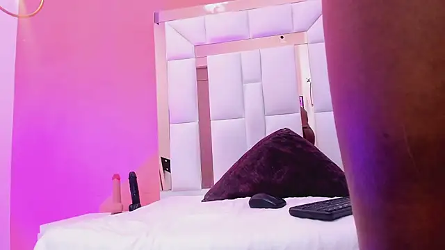 Zoe ebony69 online show from 02/11/26, 11:37