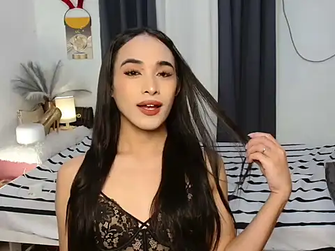 Gwenstacy30 online show from 03/07/26, 04:04