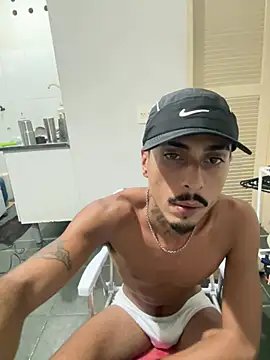 Snapshot of ActingSubunit chatting on 02/03/26, 11:32 ActingSubunit online show from 02/03/26, 11:32