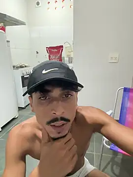 Snapshot of ActingSubunit chatting on 02/05/26, 02:54 ActingSubunit online show from 02/05/26, 02:54