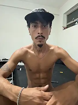 Snapshot of ActingSubunit chatting on 03/13/26, 01:23 ActingSubunit online show from 03/13/26, 01:23