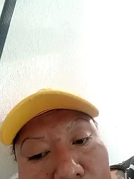 perrit17 online show from 02/21/26, 04:41