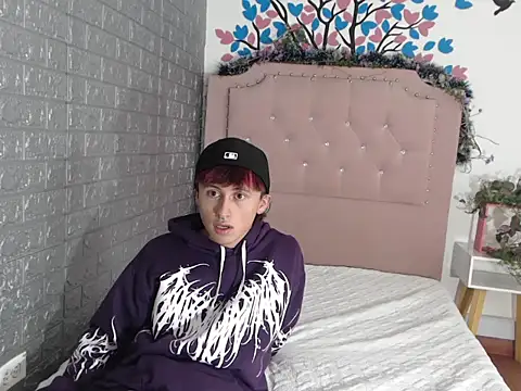 Damian20261 online show from 02/17/26, 05:08