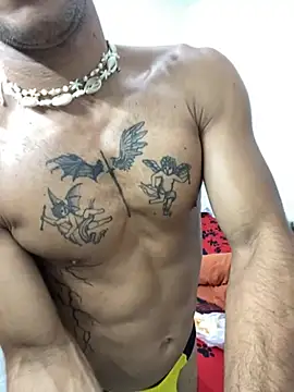 MaxyRyan online show from 04/13/26, 05:13