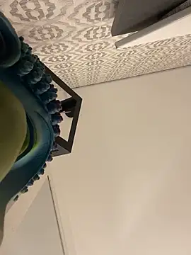 Mia rivers   online show from 04/20/26, 07:48