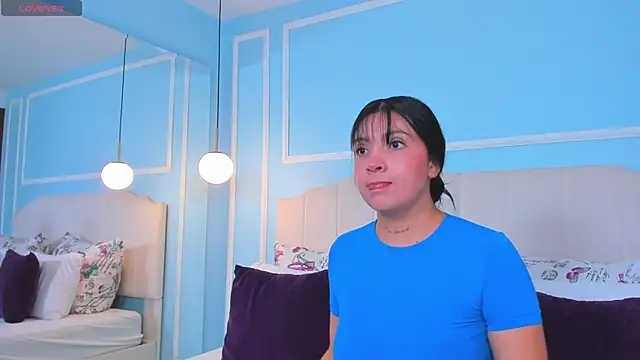 ashley foox online show from 02/11/26, 09:42