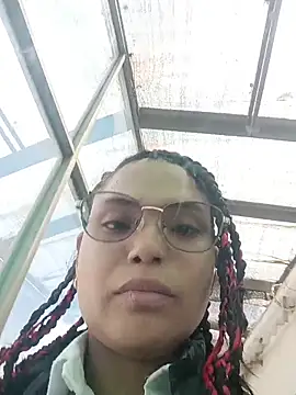 Snapshot of Maggyx chatting on 02/28/26, 01:34 Maggyx online show from 02/28/26, 01:34