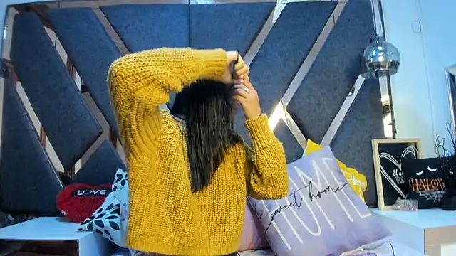 Snapshot of Maggyx chatting on 03/04/26, 01:28 Maggyx online show from 03/04/26, 01:28