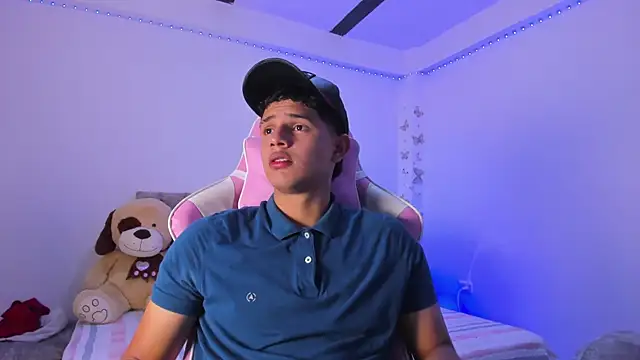 Adrian Prime  online show from 04/06/26, 06:31