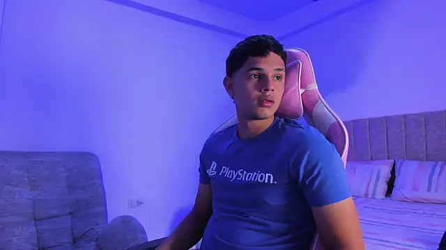 Adrian Prime  online show from 04/24/26, 07:05