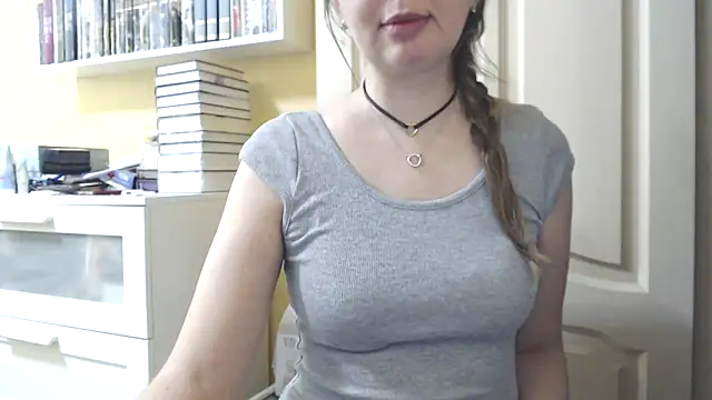 Tasiya online show from 02/11/26, 09:58