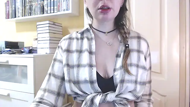 Tasiya online show from 02/18/26, 10:11