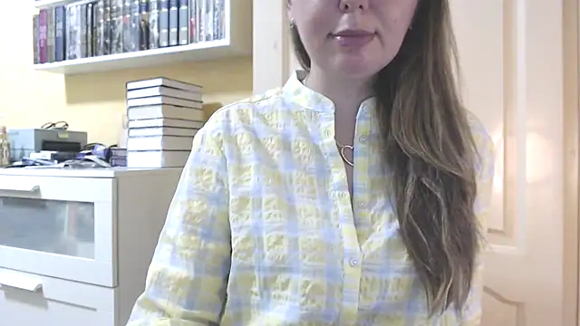 Tasiya online show from 03/11/26, 07:42