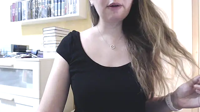 Tasiya online show from 03/17/26, 07:17