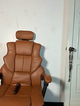 ARON LUXX online show from 03/12/26, 03:01