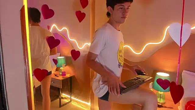 Christian Foxx online show from 02/13/26, 01:29