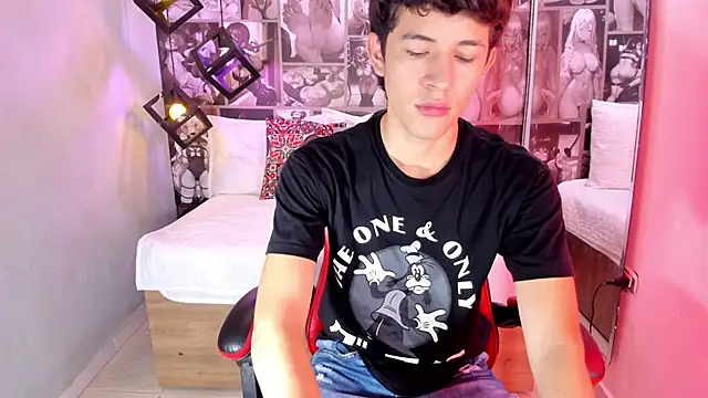 Christian Foxx online show from 02/25/26, 01:32