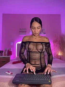 SofiaSiren online show from 02/28/26, 02:01