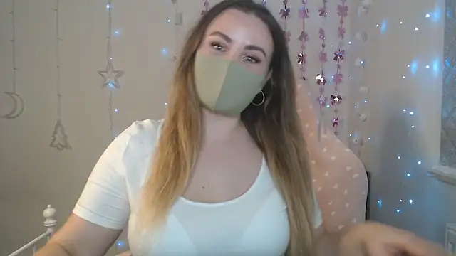 Avelina1 online show from 04/01/26, 09:32