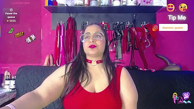 Snapshot of shannon_queen- chatting on 06/28/26, 06:41 shannon queen- online show from 06/28/26, 06:41