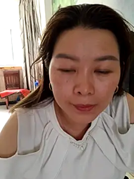 Jennie dogy online show from 04/22/26, 03:20
