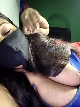 Snapshot of V-Hot-Suity chatting on 03/20/26, 12:04 V-Hot-Suity online show from 03/20/26, 12:04