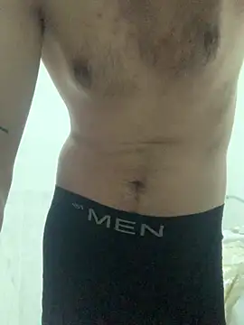 Snapshot of seko_25 chatting on 03/04/26, 11:44 seko 25 online show from 03/04/26, 11:44