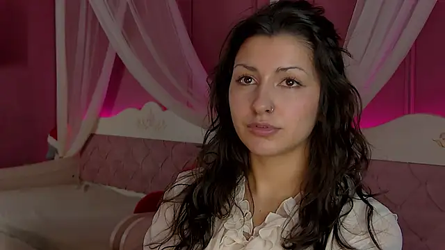 AngelaCox online show from 02/06/26, 06:18