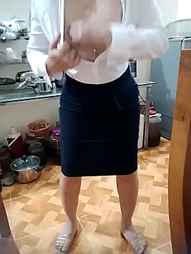 LiilyZi online show from 02/27/26, 11:27