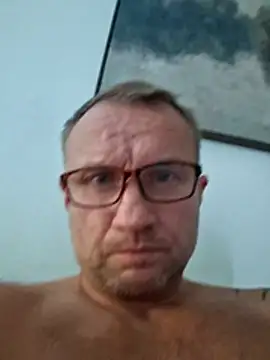 Snapshot of Tommyzzzzzz chatting on 07/09/26, 04:27 Tommyzzzzzz online show from 07/09/26, 04:27