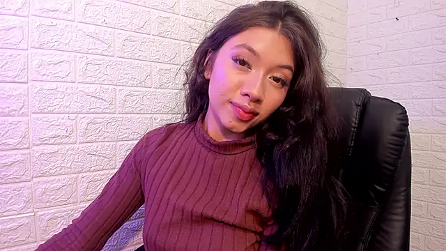 LaurynShell online show from 02/11/26, 05:56