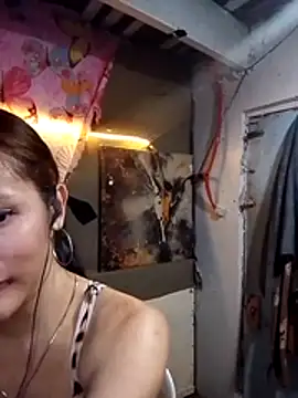GeorginaLove09 online show from 05/22/26, 08:32