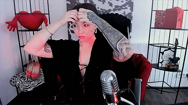 NeoGeisha online show from 02/20/26, 07:43