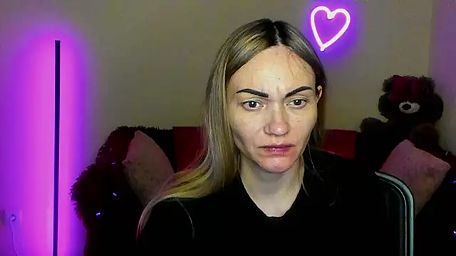 BlondMikey22 online show from 04/18/26, 05:28