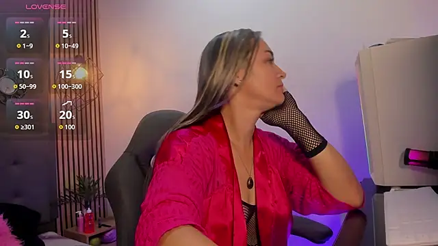 mariiajose cruz online show from 03/12/26, 11:49