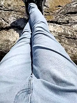 LASCHIAVA6TV72 online show from 04/18/26, 02:32