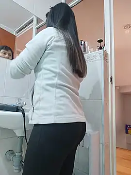 Lyonette reading1 online show from 03/11/26, 02:12