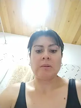 Lyonette reading1 online show from 04/04/26, 04:48