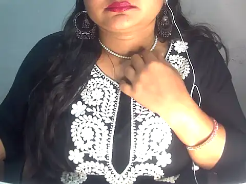 Saniya K2 online show from 03/04/26, 06:03