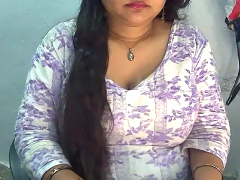 Snapshot of Saniya_K2 chatting on 07/01/26, 04:18 Saniya K2 online show from 07/01/26, 04:18