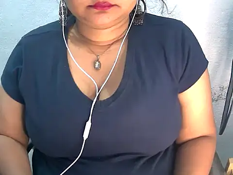 Snapshot of Saniya_K2 chatting on 07/14/26, 05:07 Saniya K2 online show from 07/14/26, 05:07