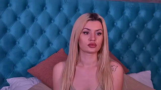 NayaBliss online show from 02/09/26, 03:27