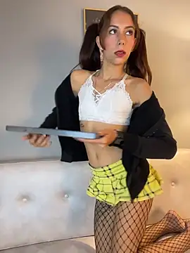 Snapshot of BonniePink_ chatting on 02/24/26, 10:46 BonniePink online show from 02/24/26, 10:46