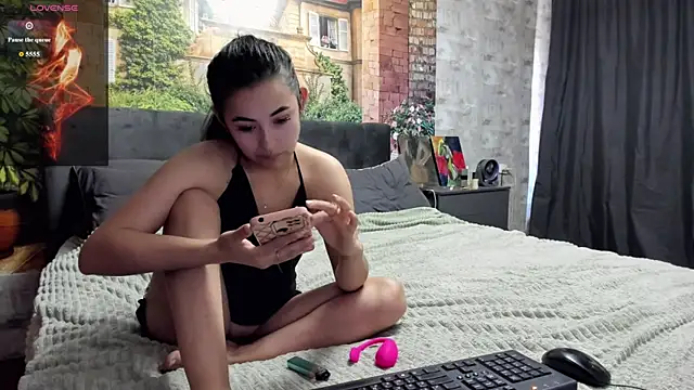 Snapshot of _littleangie_ chatting on 06/26/26, 04:50 littleangie online show from 06/26/26, 04:50