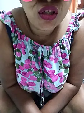 Dini 40 online show from 04/13/26, 03:12