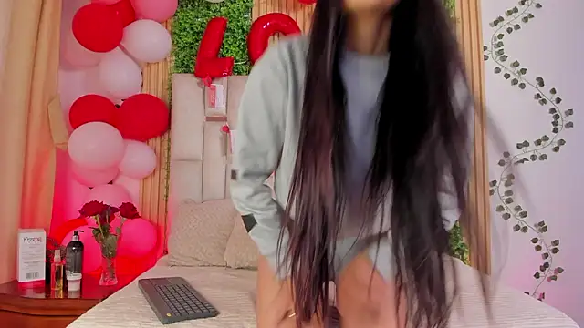 Emma Nmm online show from 02/19/26, 07:21