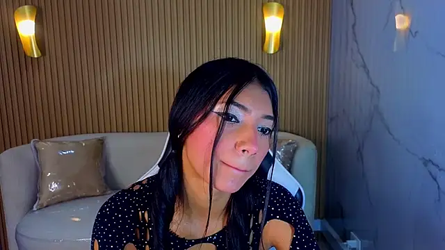 Perla Moon Tx online show from 03/06/26, 12:23