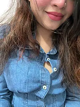 riya sharma11 online show from 04/13/26, 05:07